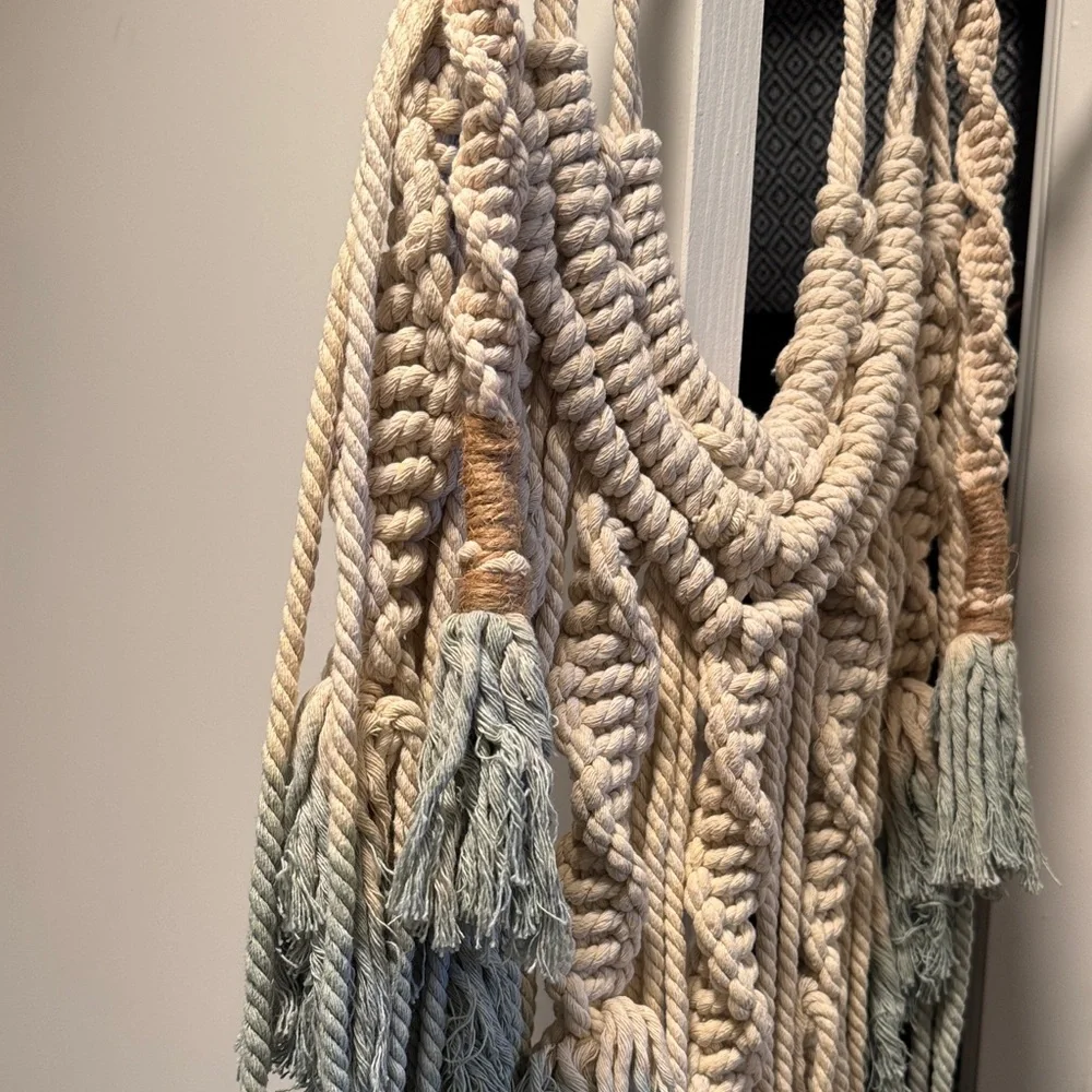 Boho Macramé Wall Hanging Tapestry - Cream and blue